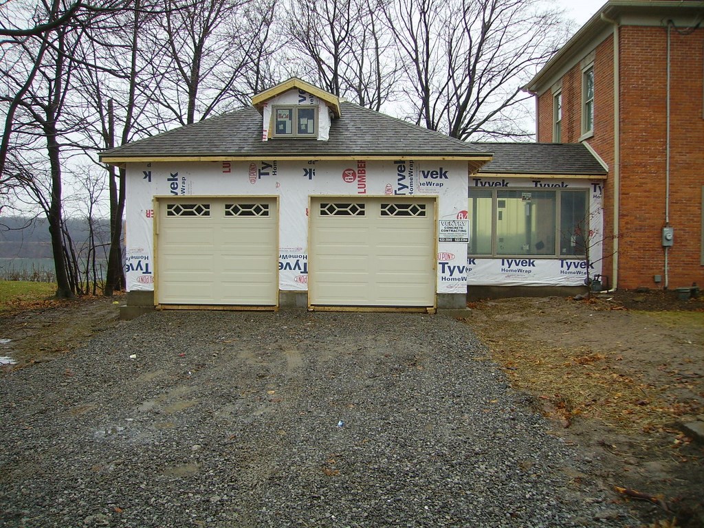 garage 2