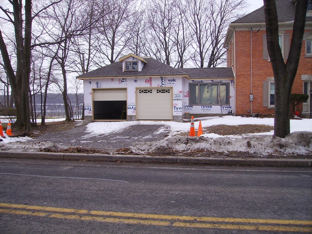 garage 4